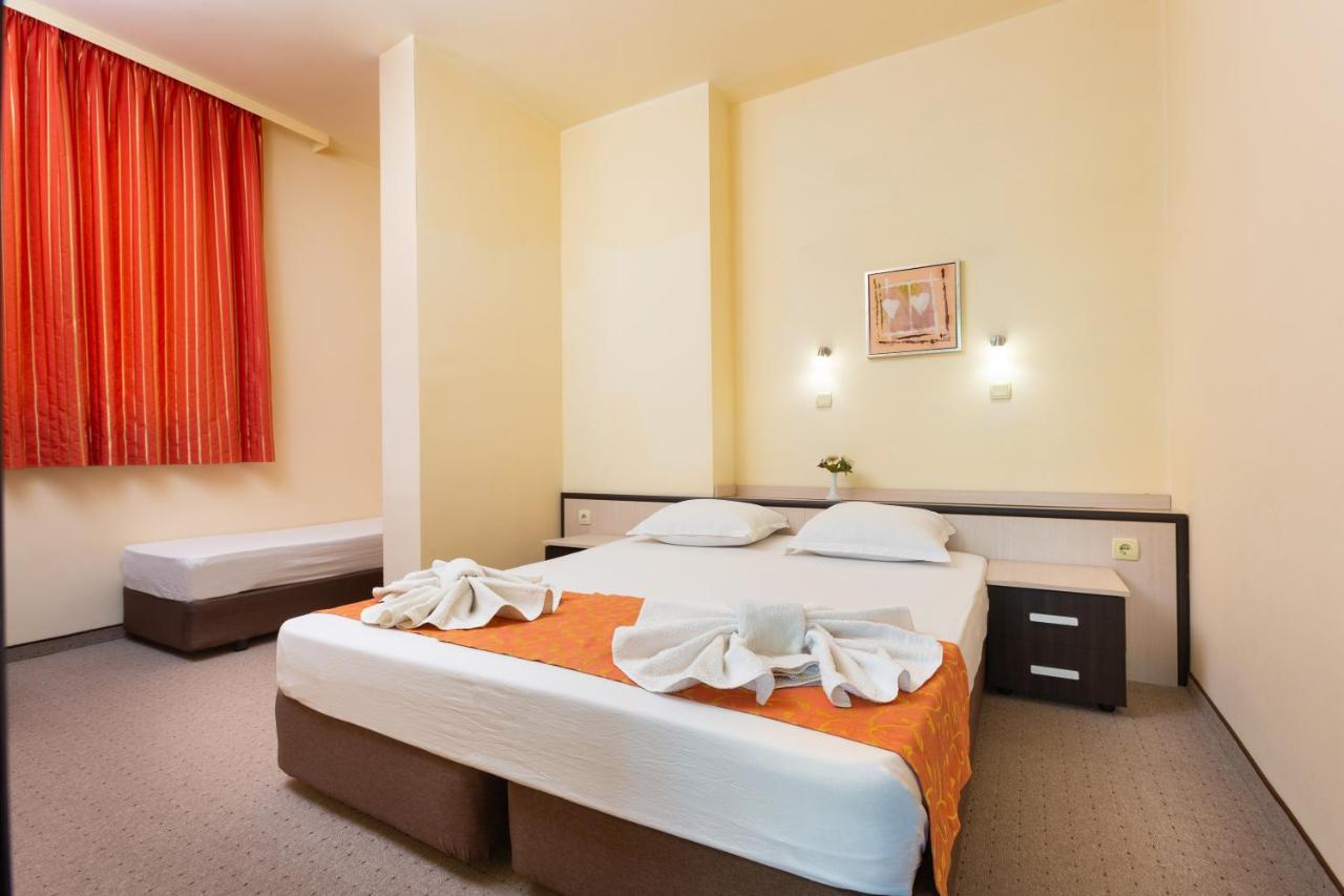 Hotel Julia Sveti Vlas Εξωτερικό φωτογραφία