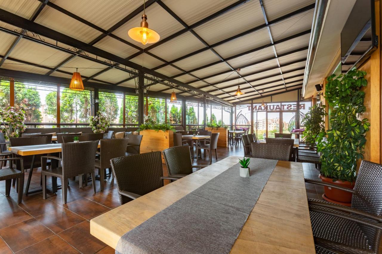 Hotel Julia Sveti Vlas Εξωτερικό φωτογραφία